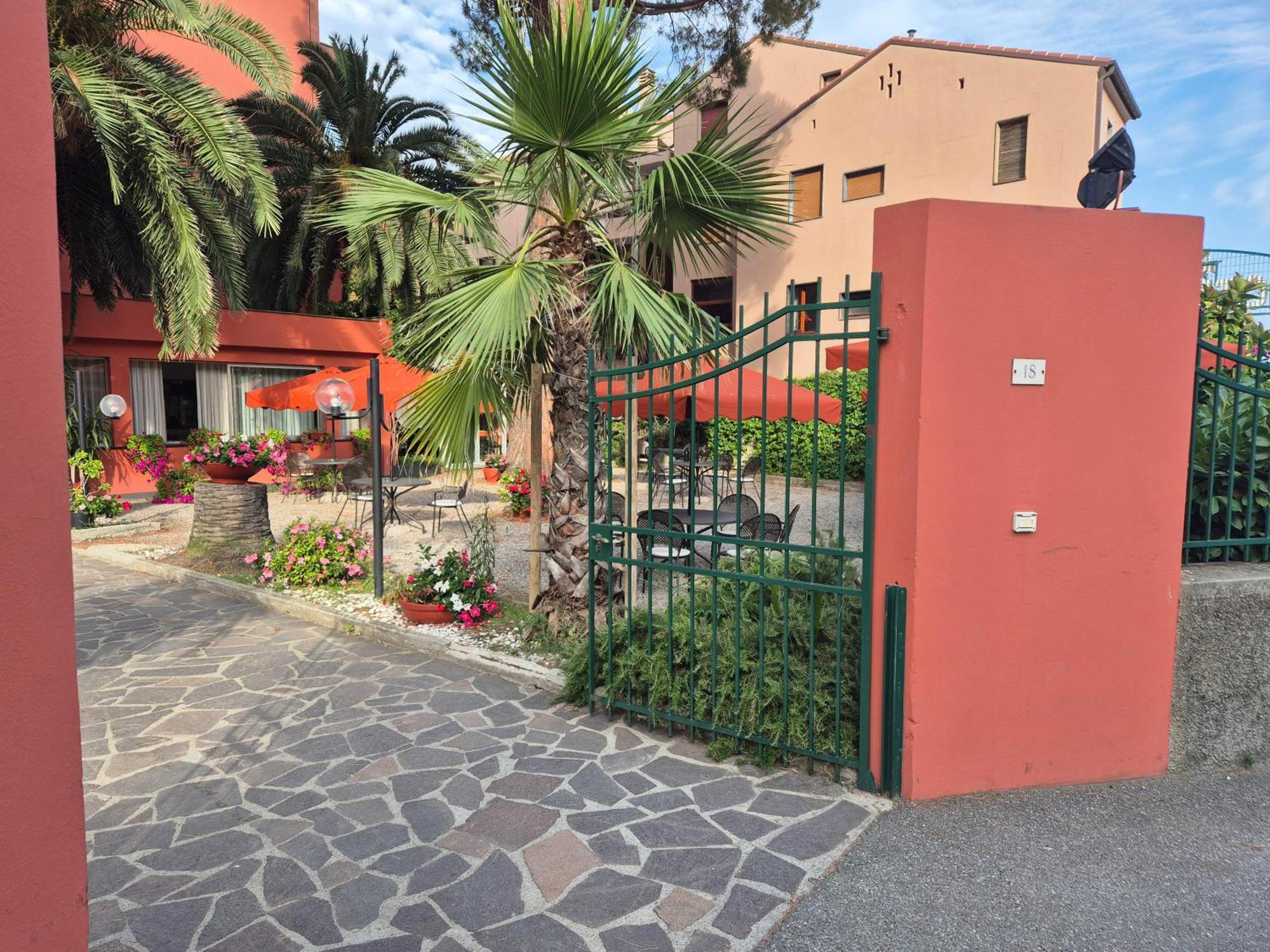 Deluxe 4 Bedrooms In Fegina Monterosso Monterosso al Mare Exterior photo